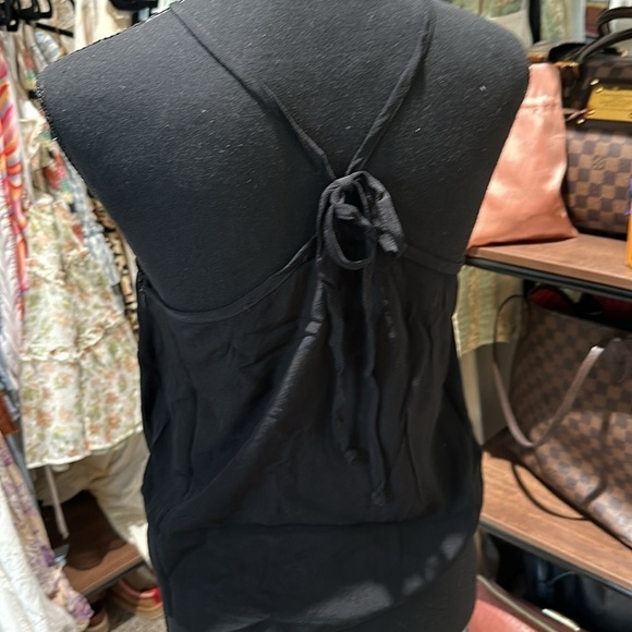 🟢Nwt blk olivaceous hotler top - Picture 2 of 2